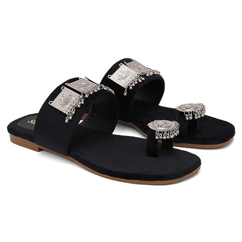 Indian Punjabi Jutti Embroidered handicraft|Ethnic sandal Khussa Mojaris Desi Jutti Bridal shoes Women Flat Slipper kolhapuri chappal